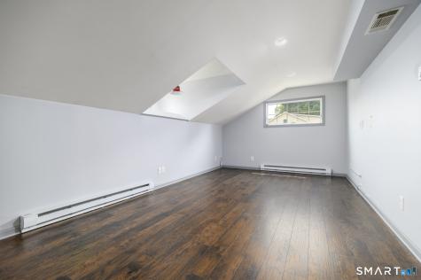 39 Kenilworth West Drive Stamford CT 06902