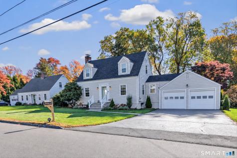 11 Elaine Street Trumbull CT 06611