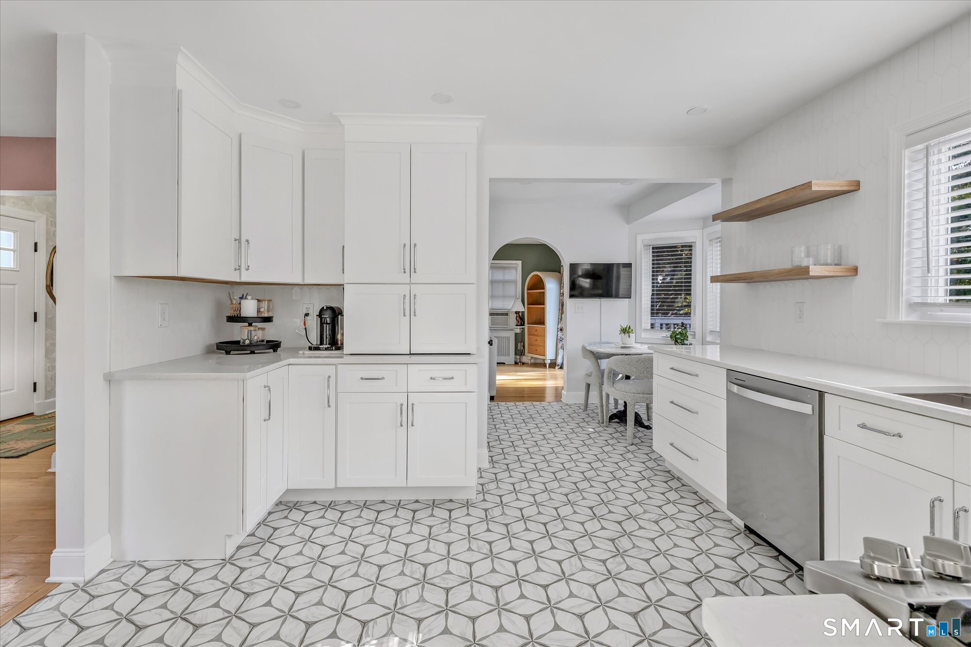 11 Elaine Street Trumbull CT 06611
