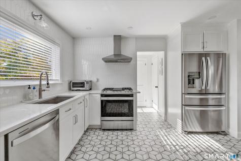 11 Elaine Street Trumbull CT 06611