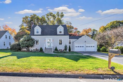 11 Elaine Street Trumbull CT 06611