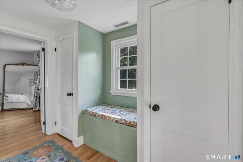 11 Elaine Street Trumbull CT 06611