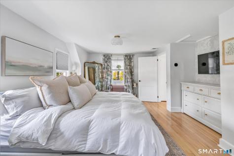 11 Elaine Street Trumbull CT 06611