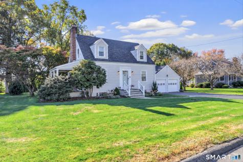 11 Elaine Street Trumbull CT 06611