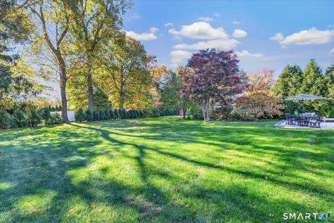 11 Elaine Street Trumbull CT 06611