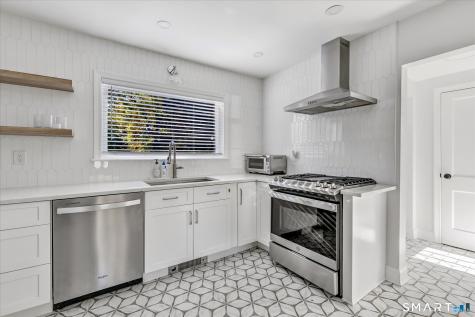 11 Elaine Street Trumbull CT 06611