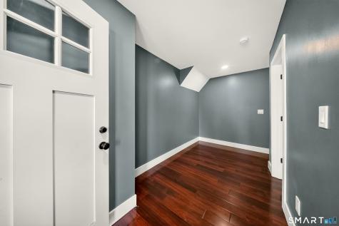 359 Park Avenue Bridgeport CT 06604