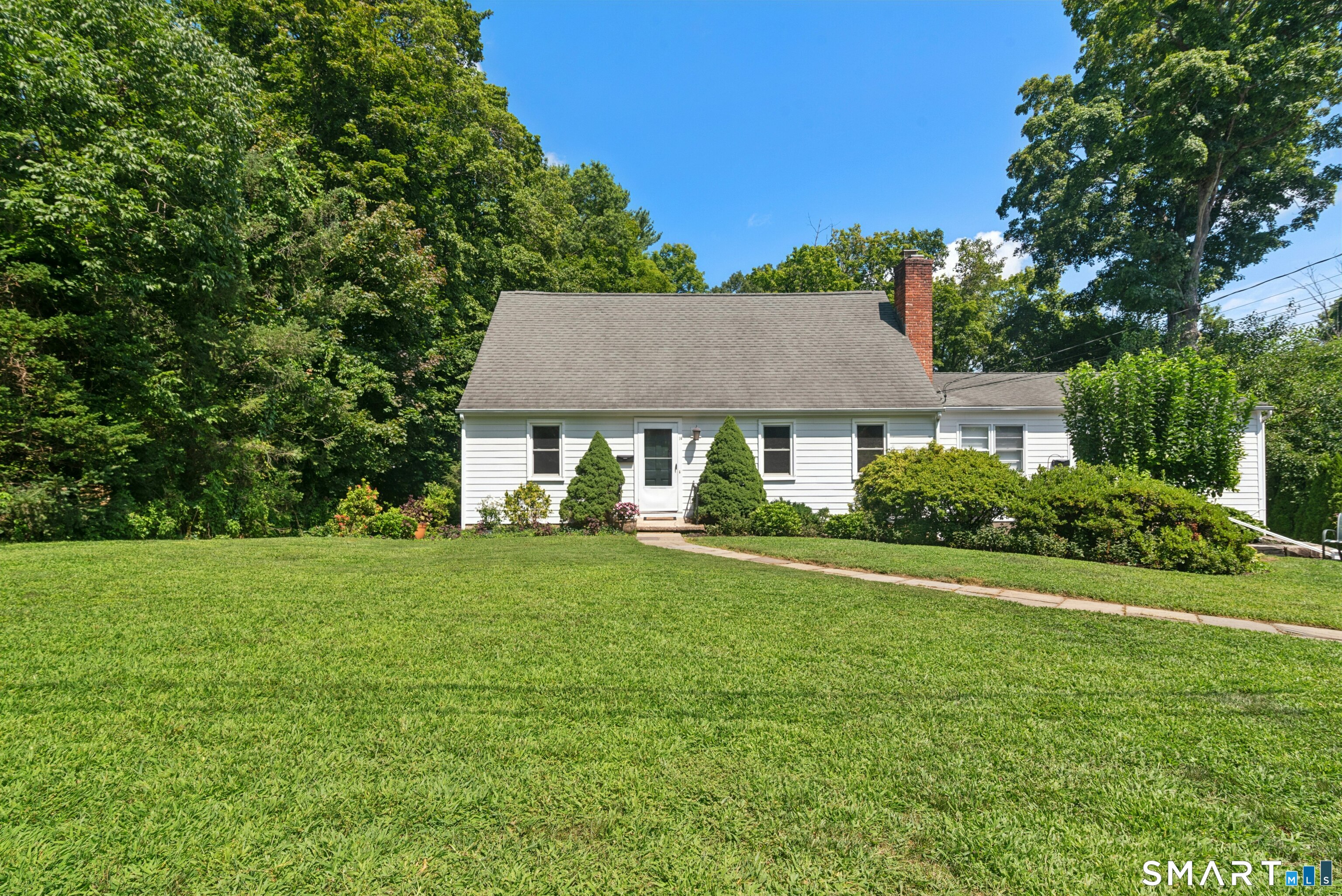 14 Down River Road New Canaan CT 06840