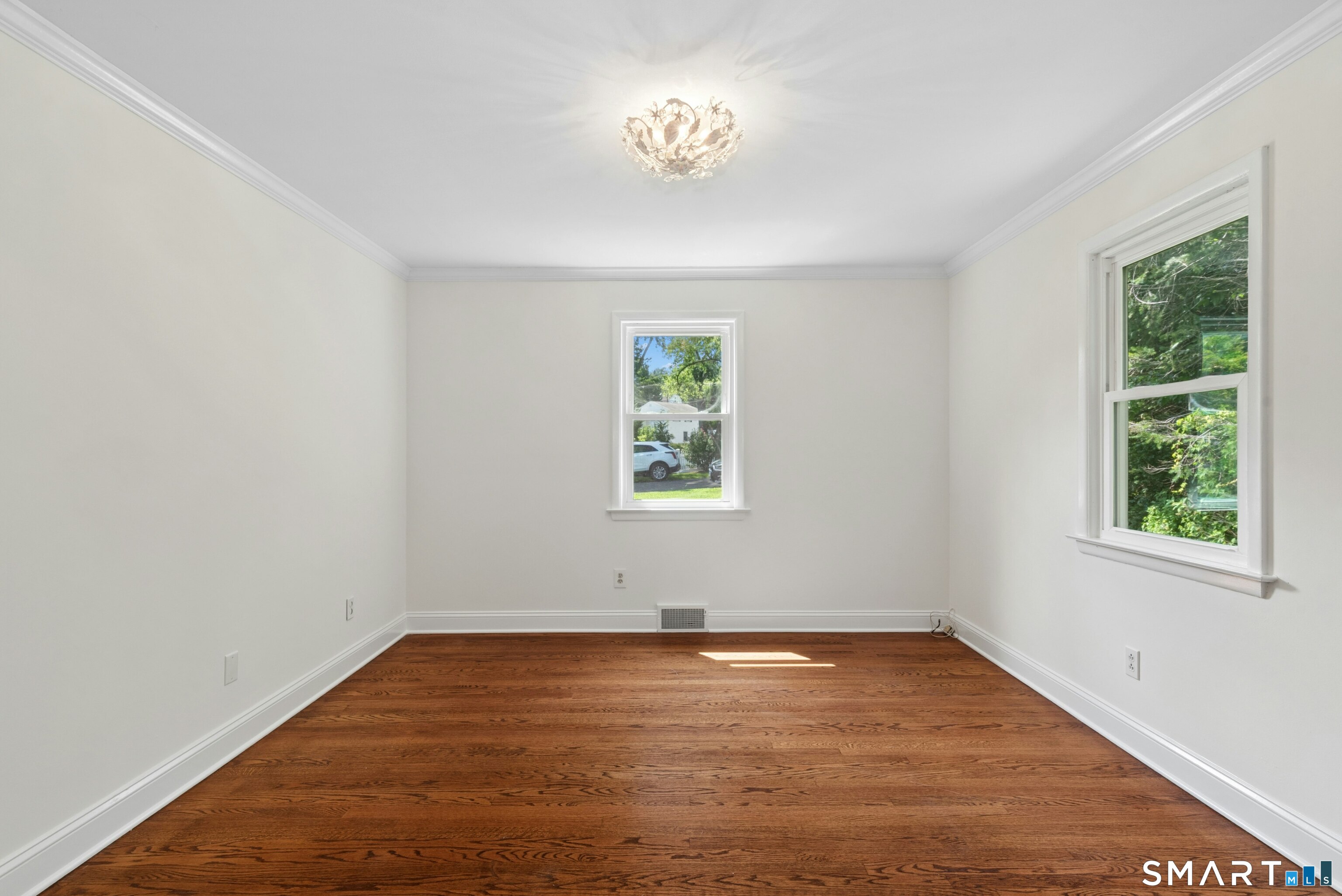 14 Down River Road New Canaan CT 06840