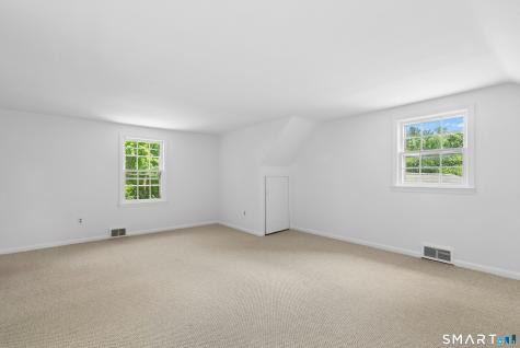 14 Down River Road New Canaan CT 06840