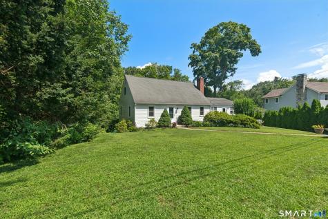 14 Down River Road New Canaan CT 06840