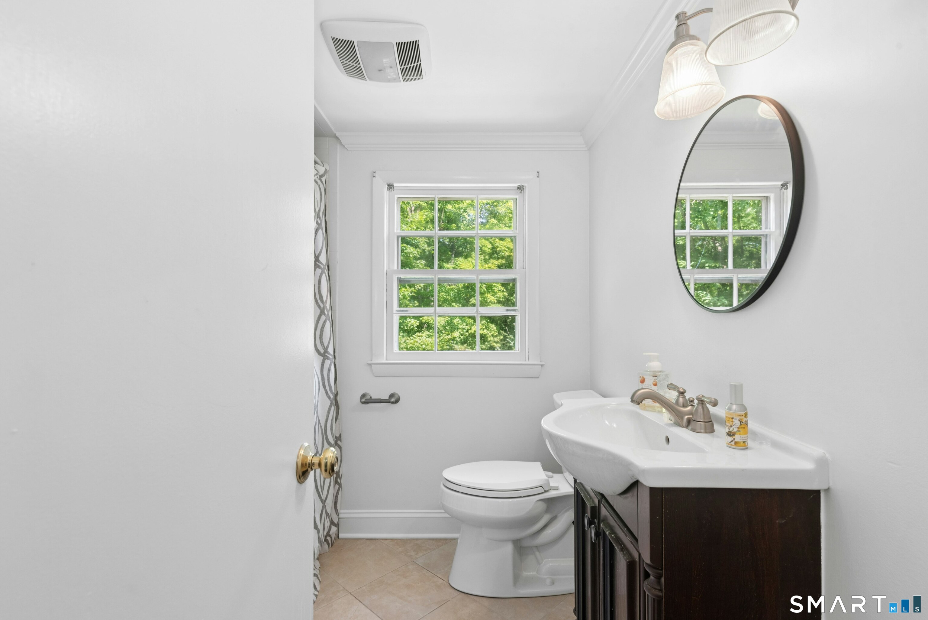 14 Down River Road New Canaan CT 06840