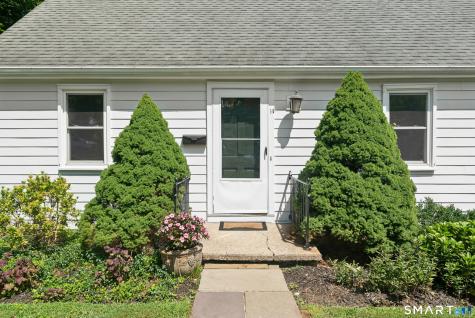 14 Down River Road New Canaan CT 06840