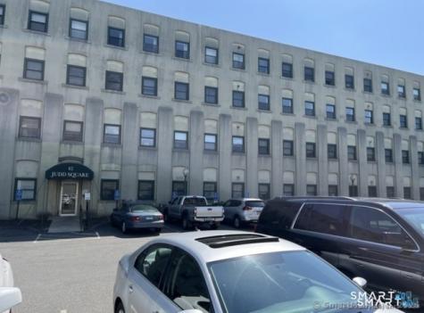 137 Judd Square Wallingford CT 06492
