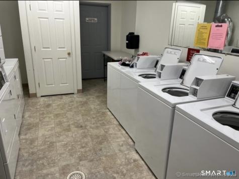 137 Judd Square Wallingford CT 06492
