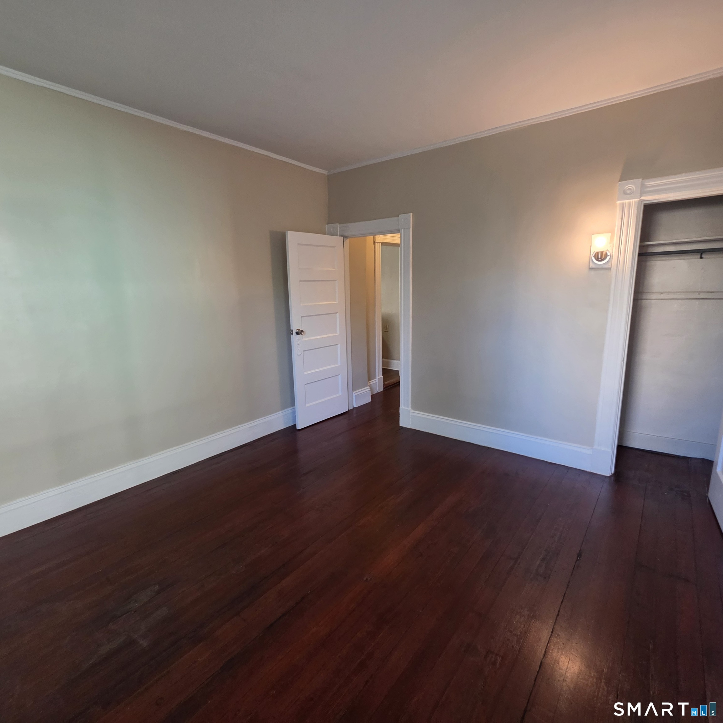 142 Oakland Terrace Hartford CT 06112