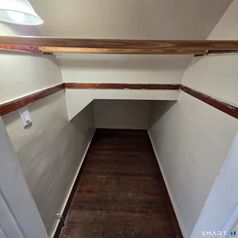 142 Oakland Terrace Hartford CT 06112