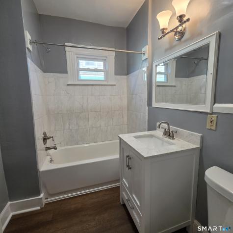 142 Oakland Terrace Hartford CT 06112