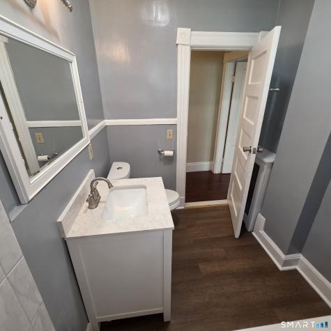 142 Oakland Terrace Hartford CT 06112