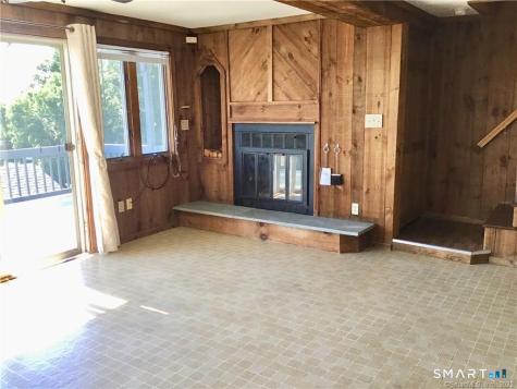 8 Arcadia Road East Lyme CT 06357
