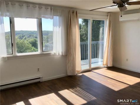 8 Arcadia Road East Lyme CT 06357