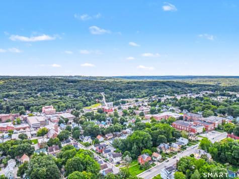 185 Walnut Street Windham CT 06226