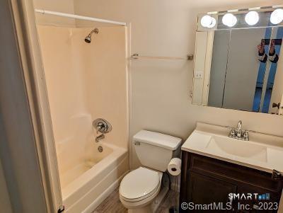 517 Newtown Turnpike Weston CT 06883