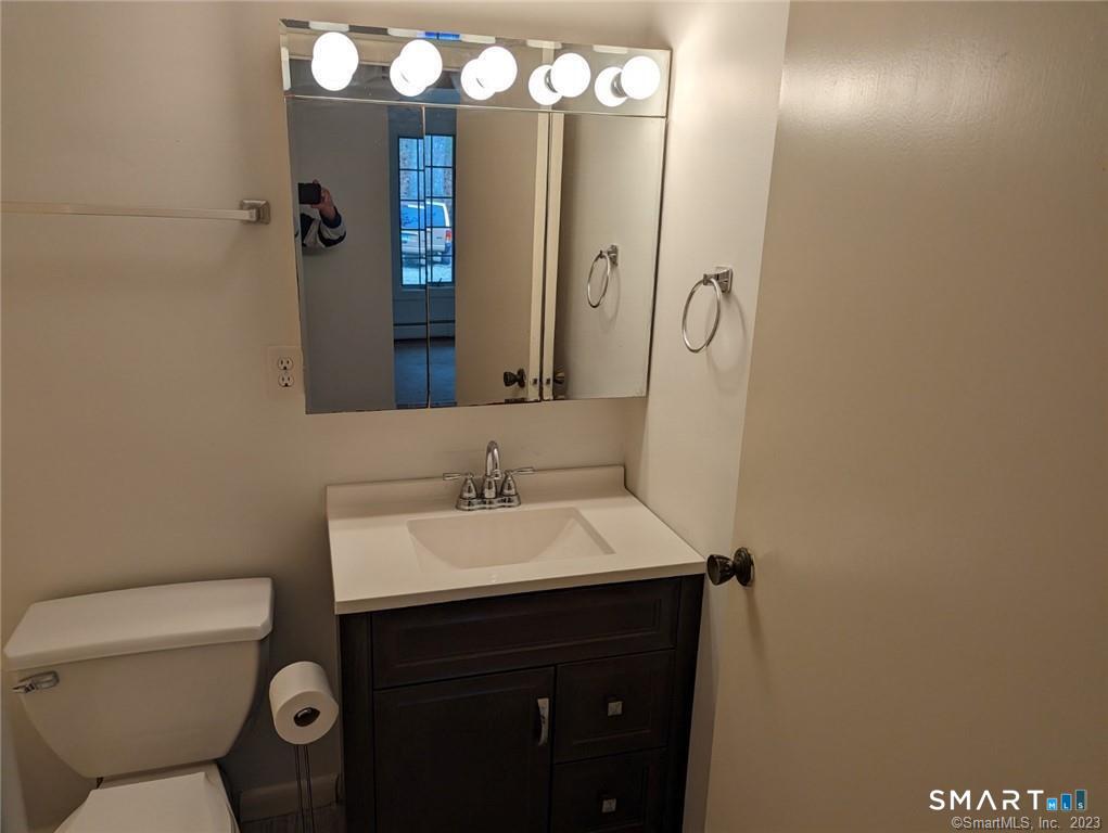517 Newtown Turnpike Weston CT 06883