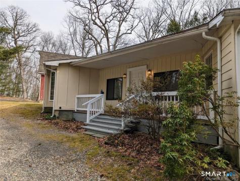 517 Newtown Turnpike Weston CT 06883