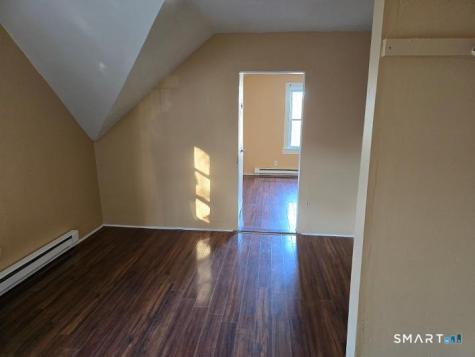61 Lounsbury Avenue Waterbury CT 06706