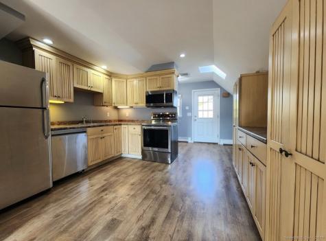 4994 Madison Avenue Trumbull CT 06611
