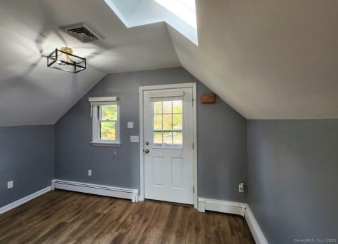 4994 Madison Avenue Trumbull CT 06611
