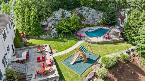 14 Magellan Lane Easton CT 06612