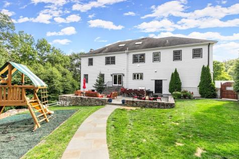 14 Magellan Lane Easton CT 06612