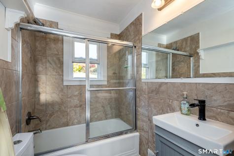 5 Windmill Road New Fairfield CT 06812