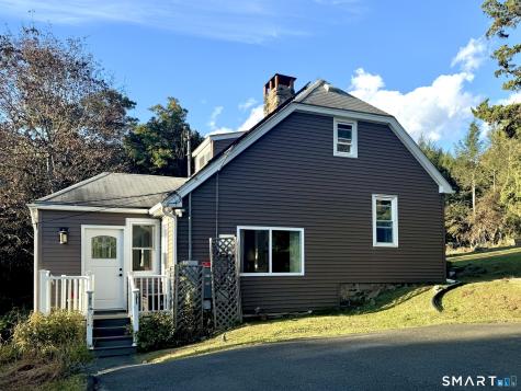 5 Windmill Road New Fairfield CT 06812