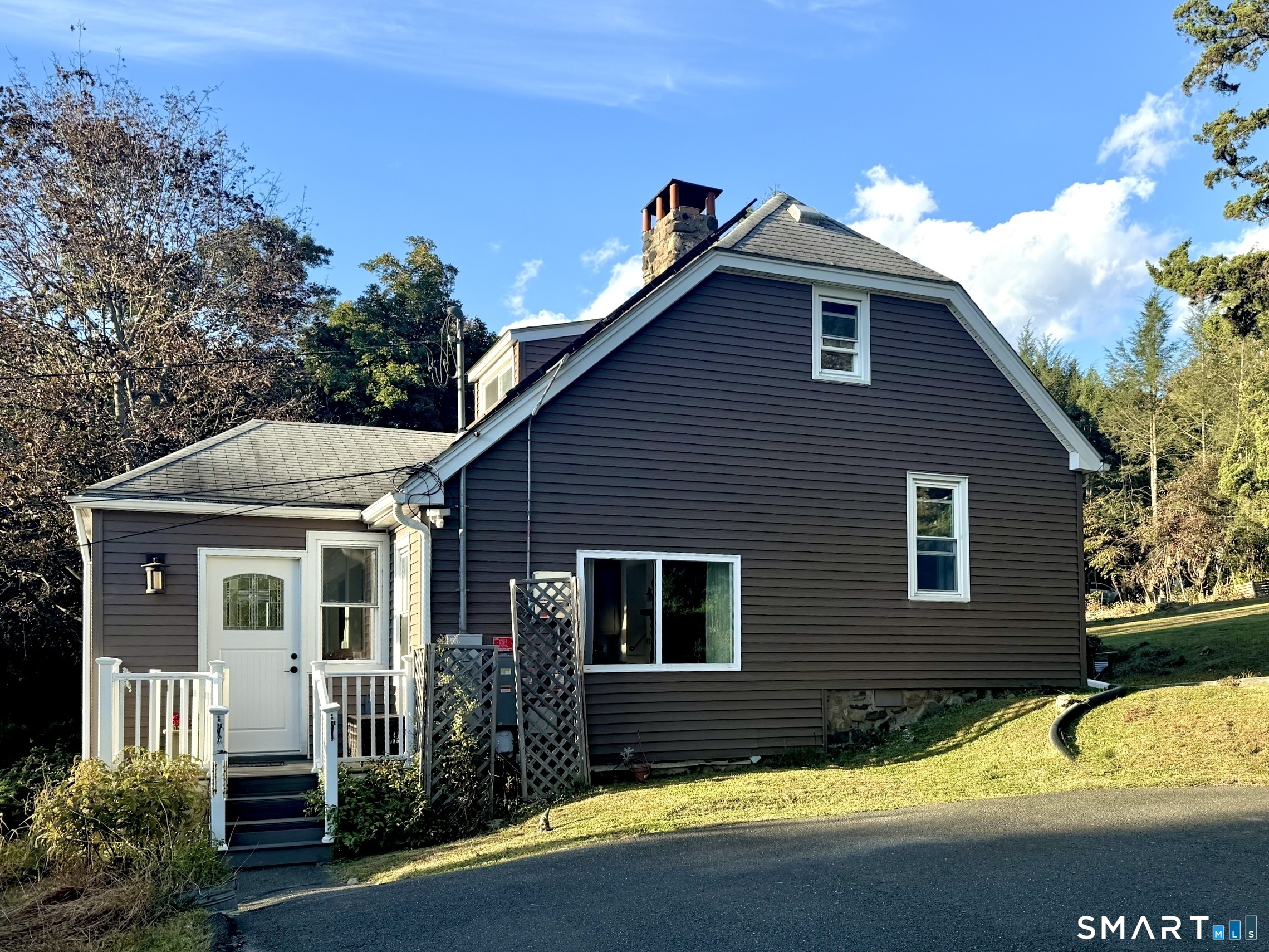 5 Windmill Road New Fairfield CT 06812