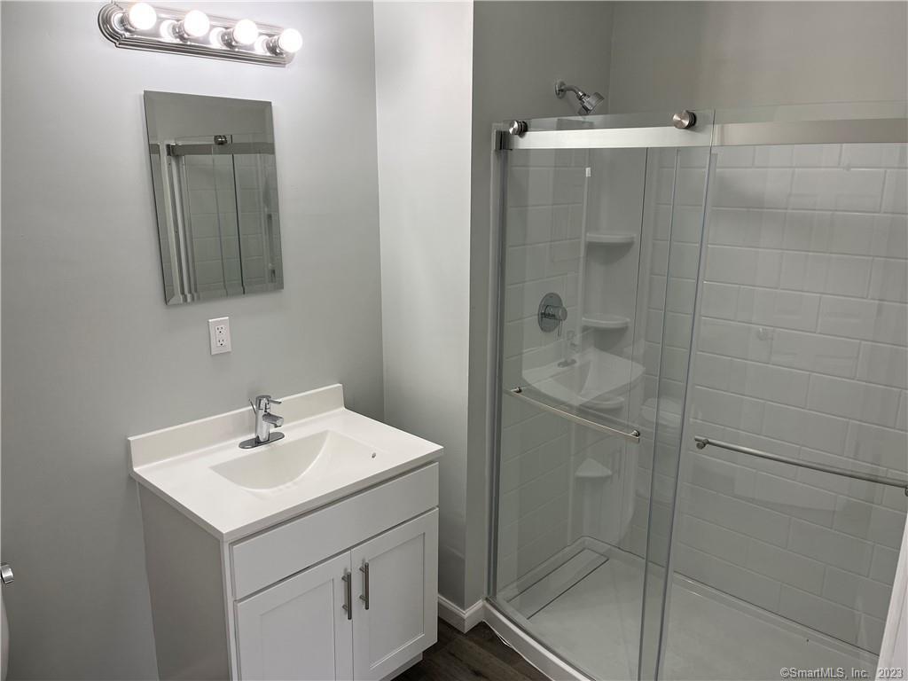 893 Main Street Manchester CT 06040