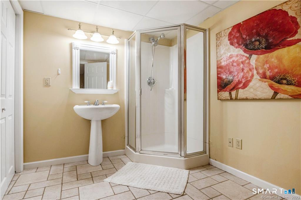 1 Priorwood Gardens Cromwell CT 06416