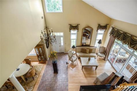 1 Priorwood Gardens Cromwell CT 06416