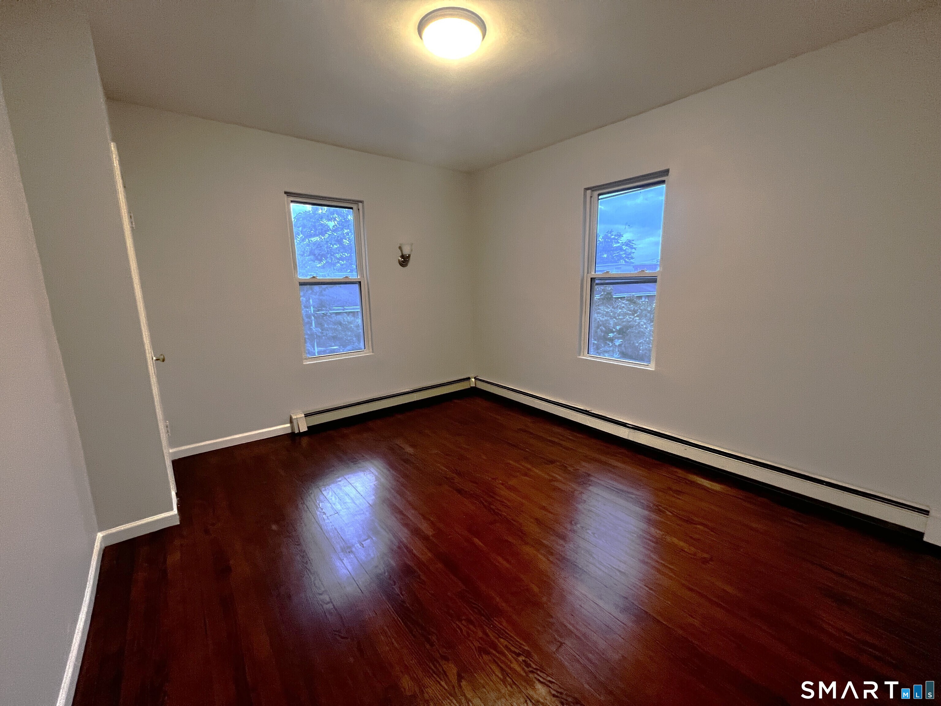1485 Iranistan Avenue Bridgeport CT 06605