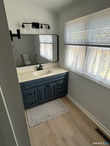 31 Ives Street Hamden CT 06518
