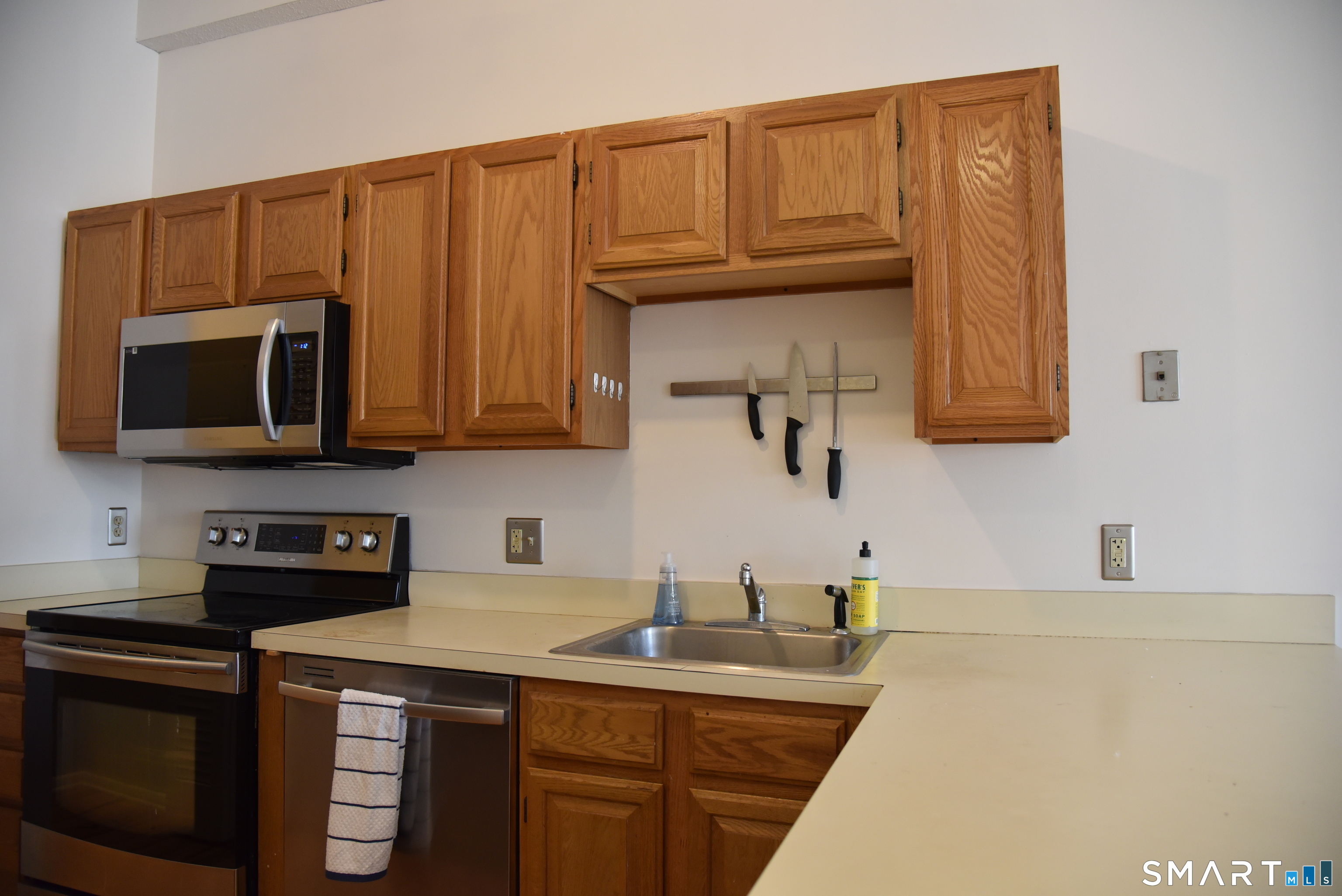 32 Haviland Street Norwalk CT 06854