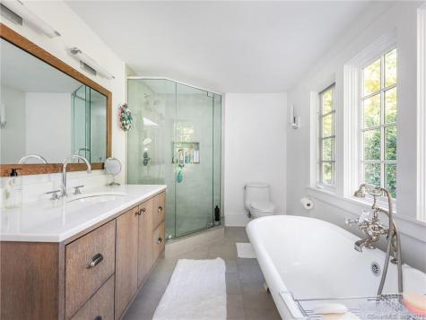 6 Frisbie Road Washington CT 06793
