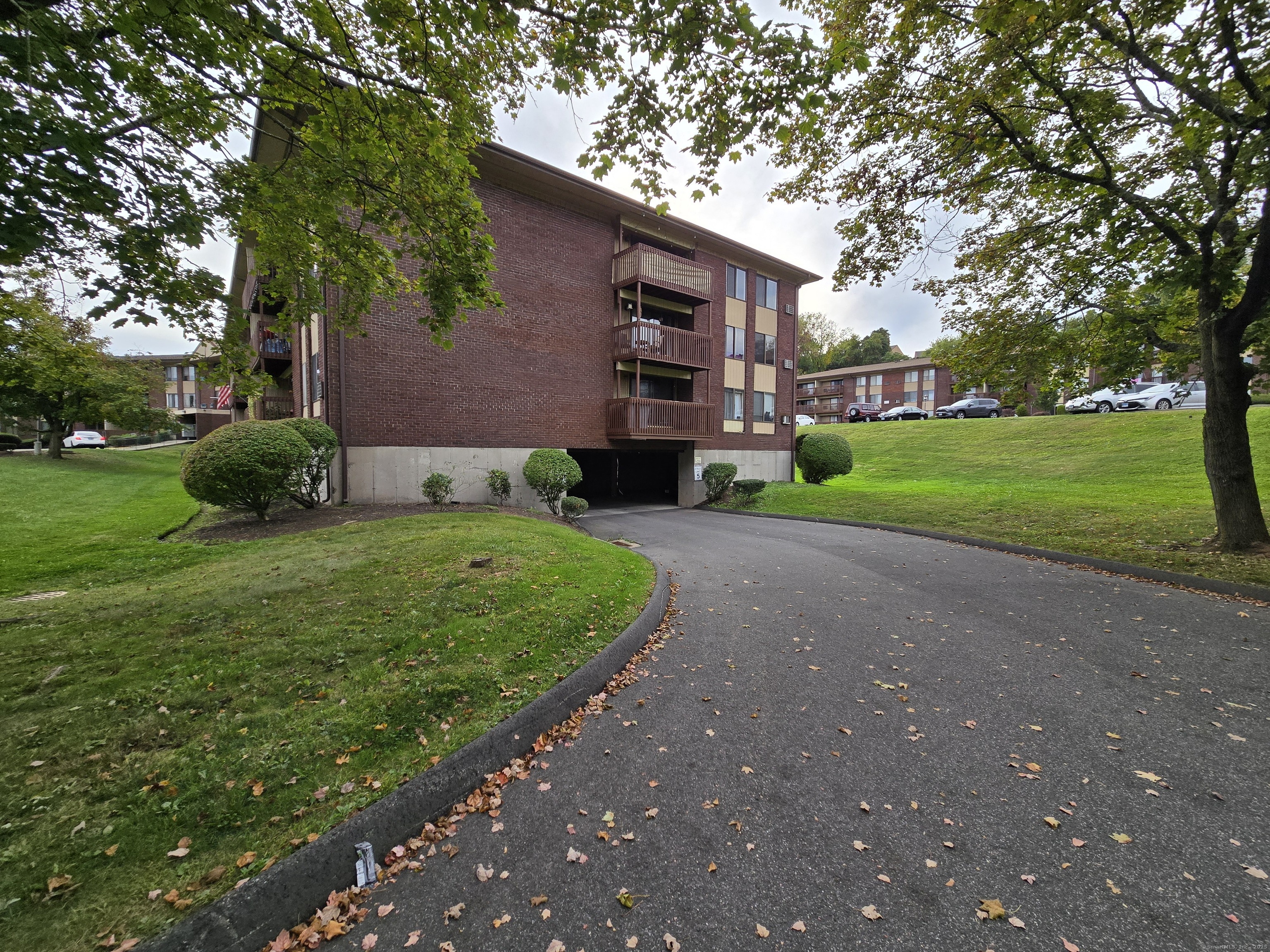 1209 Cromwell Hills Drive Cromwell CT 06416