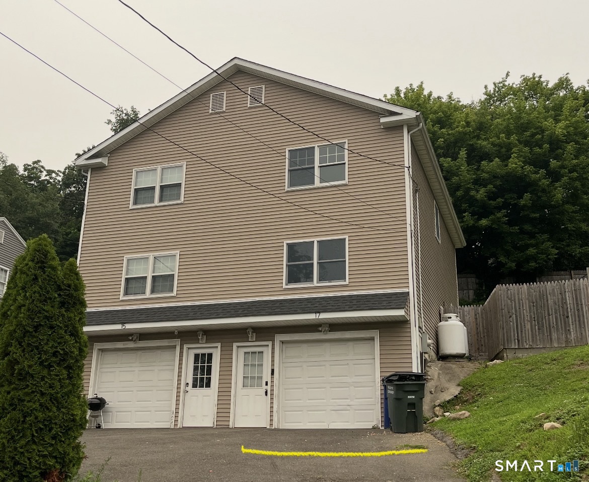 17 Dayton Road Bridgeport CT 06606