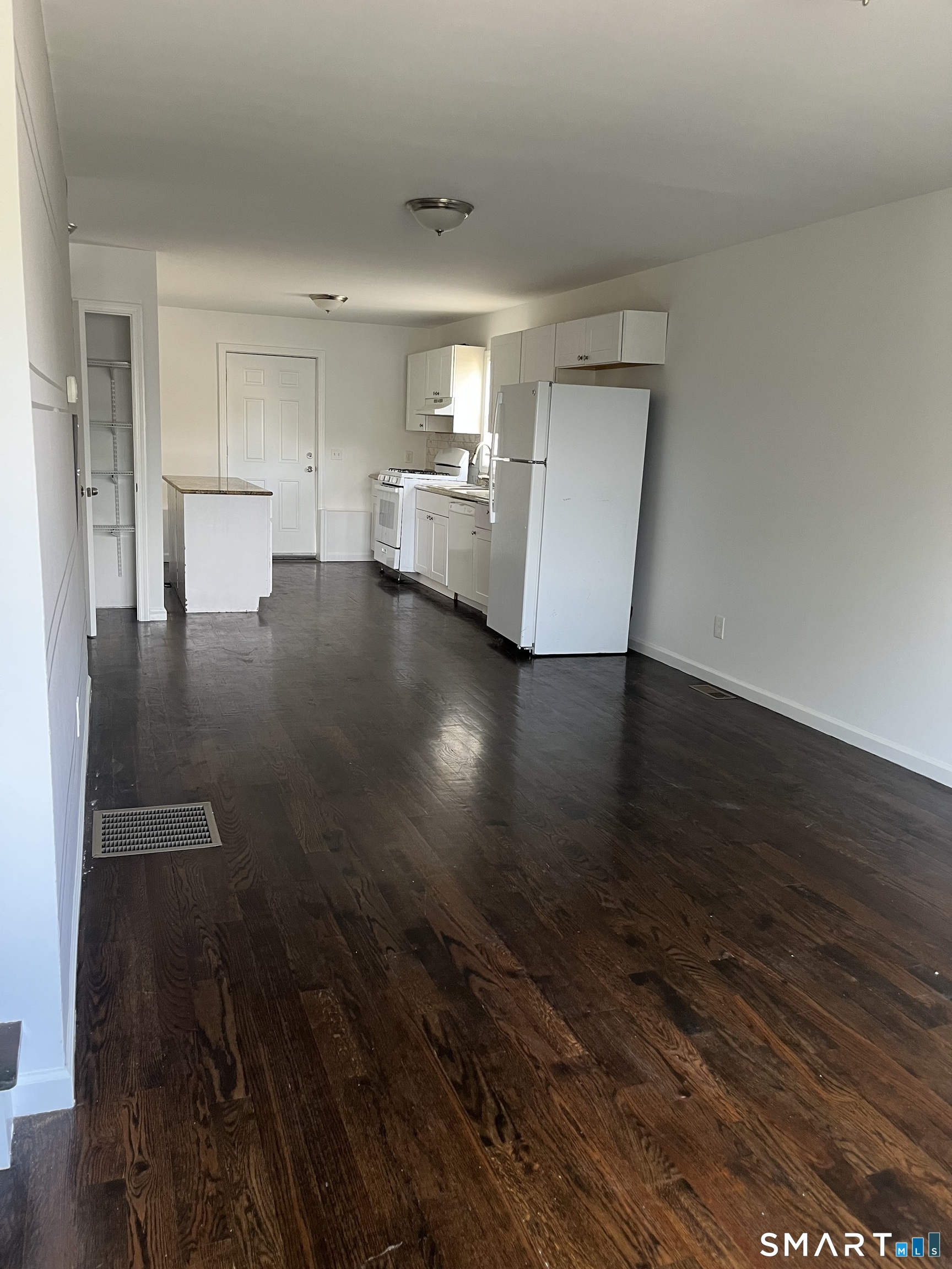 17 Dayton Road Bridgeport CT 06606