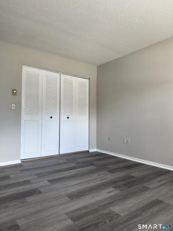 71 Wellington Drive Farmington CT 06032