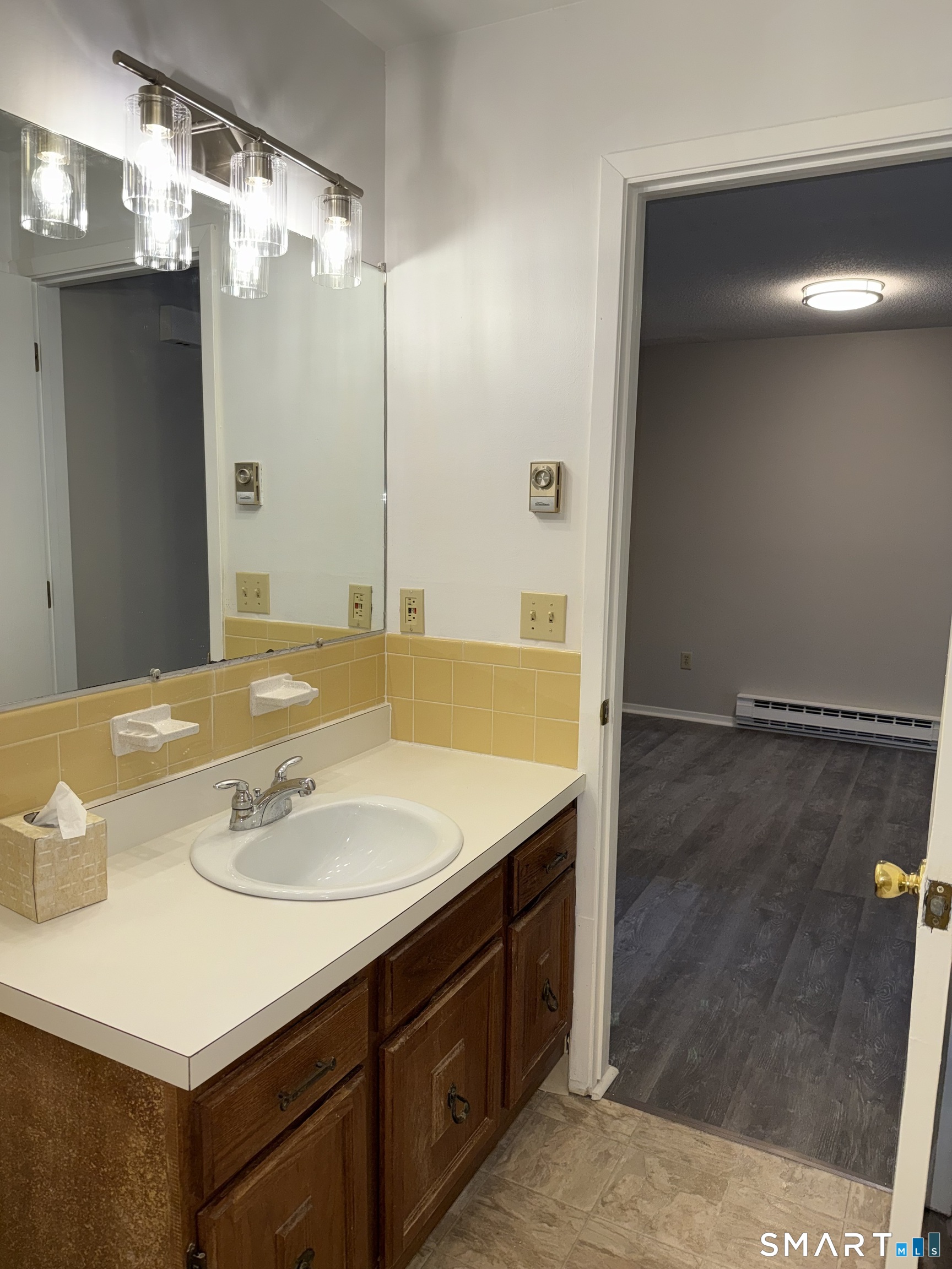 71 Wellington Drive Farmington CT 06032
