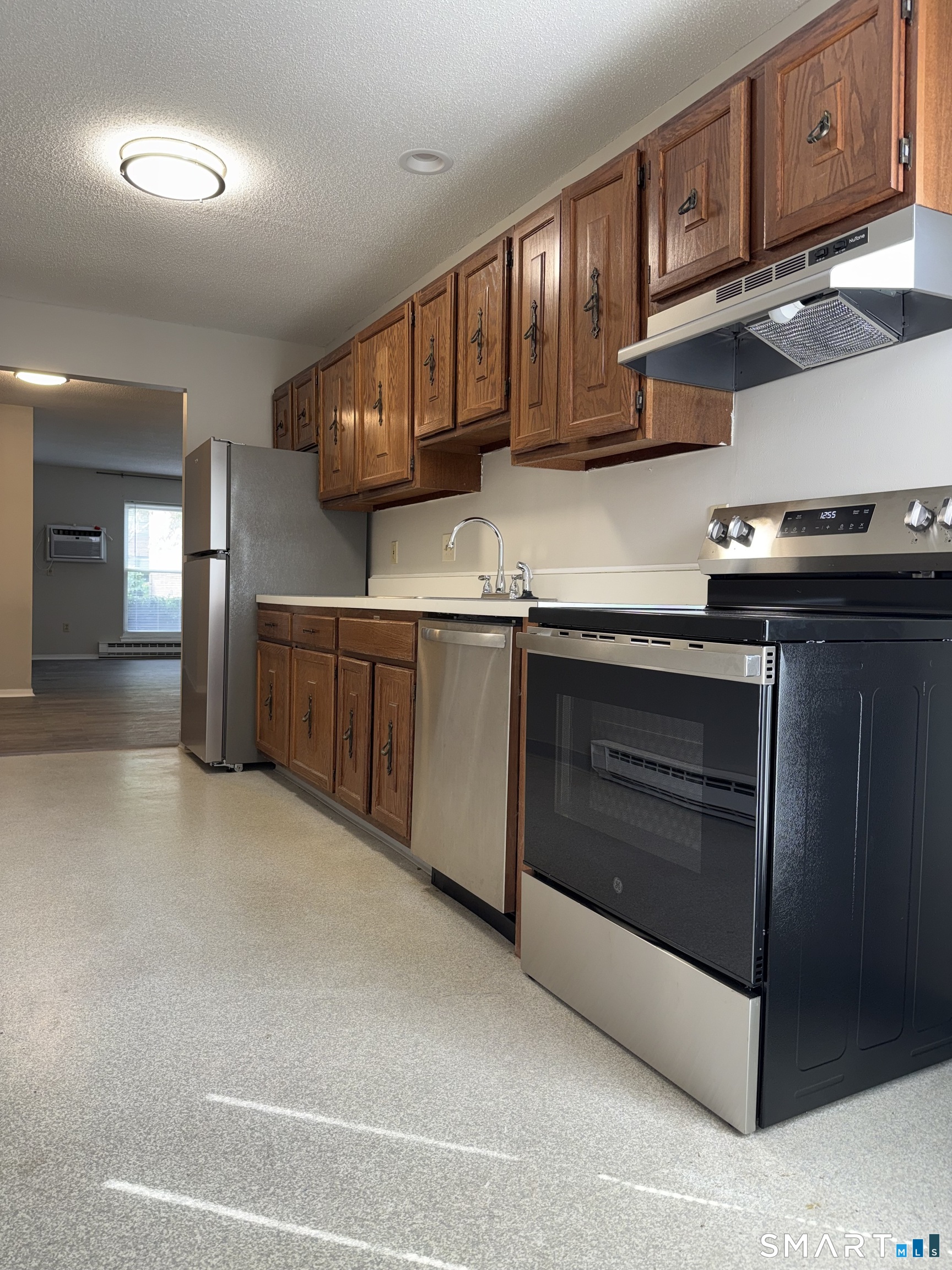 71 Wellington Drive Farmington CT 06032